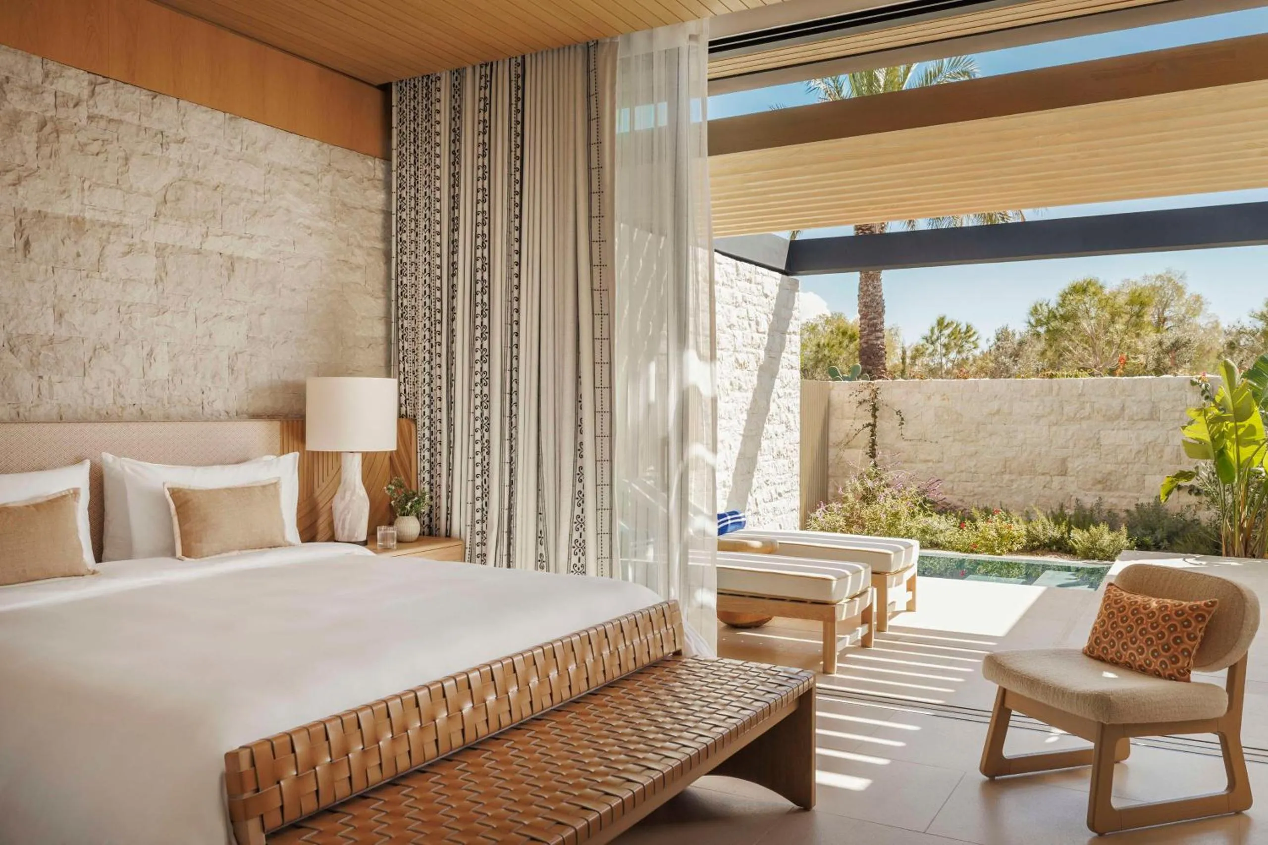 Oneandonly Aesthesis | Boutique Hotel in Athens, Greece