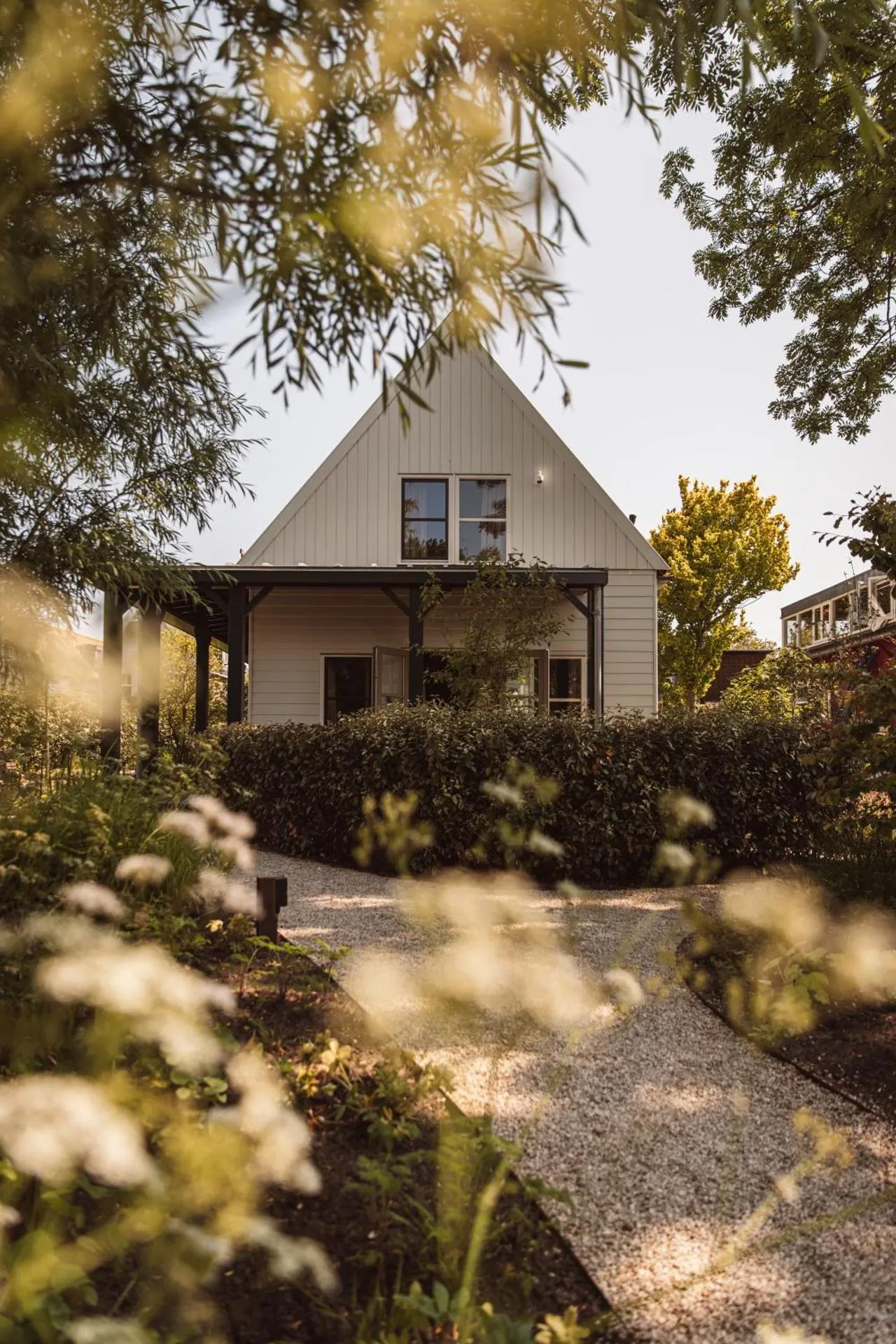 De Durgerdam, a boutique hotel on the shores of Lake IJmeer near Amsterdam