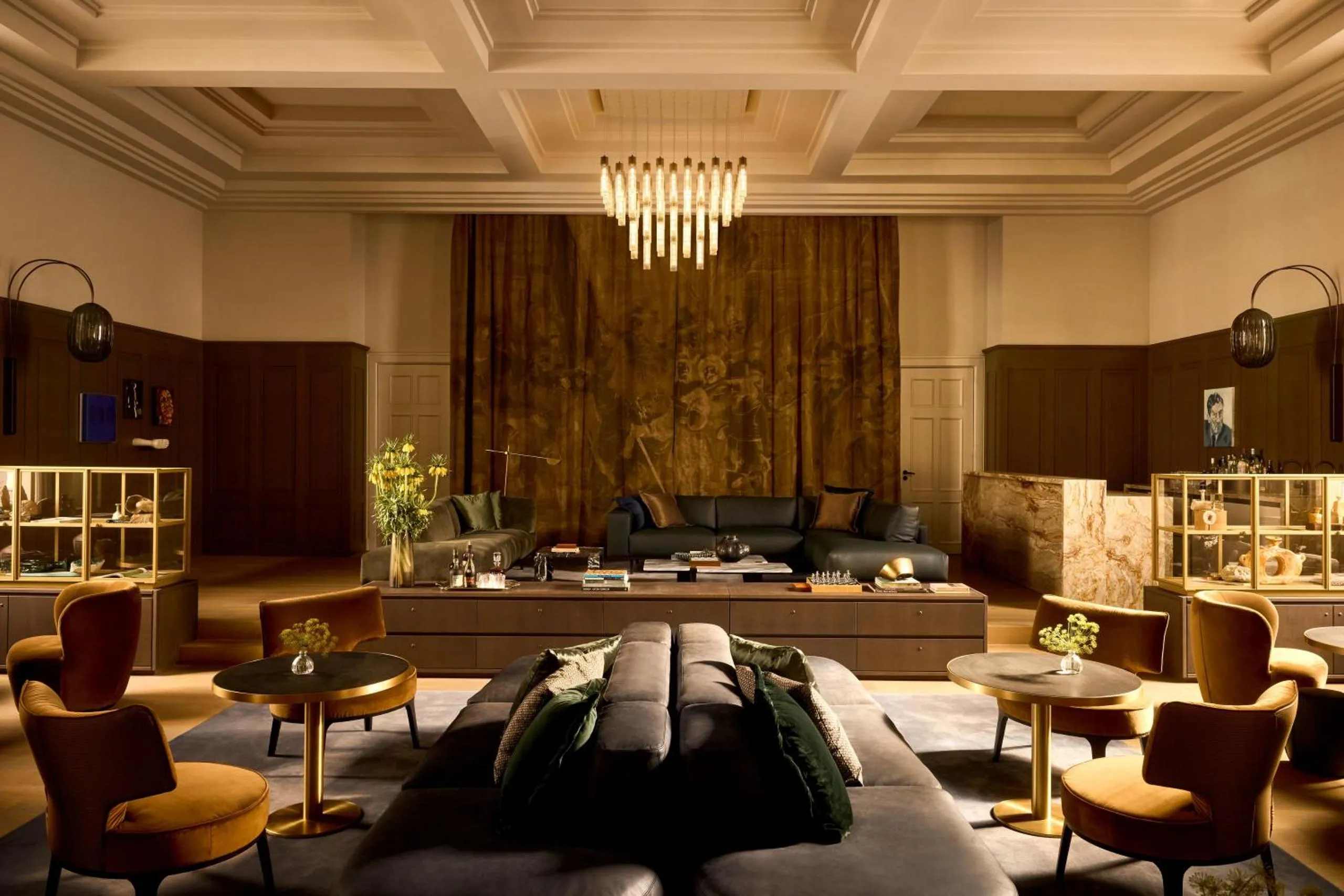 Rosewood Amsterdam, a design-led boutique hotel in the former Palace of Justice on Prinsengracht