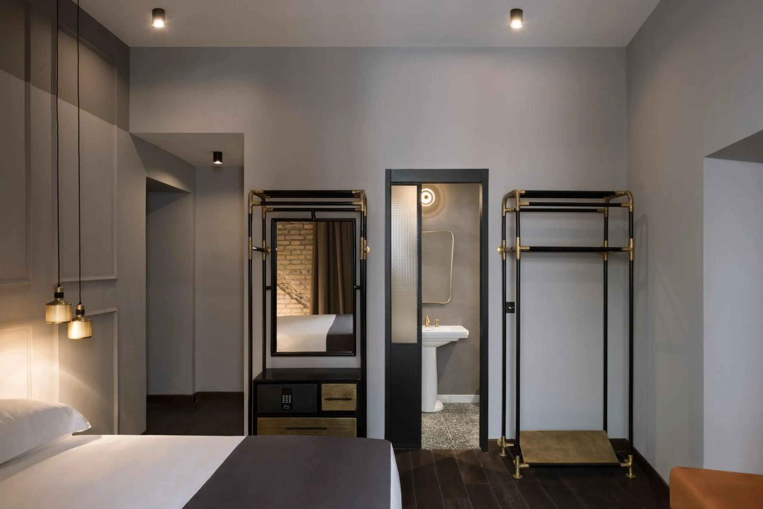 Chapter Roma, a design-led boutique hotel in an 1880 building in the Regola district