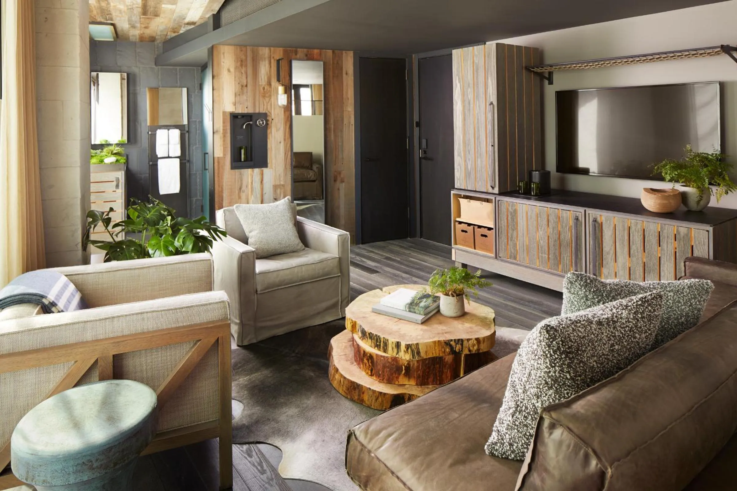1 Hotel Brooklyn Bridge | Boutique Hotel