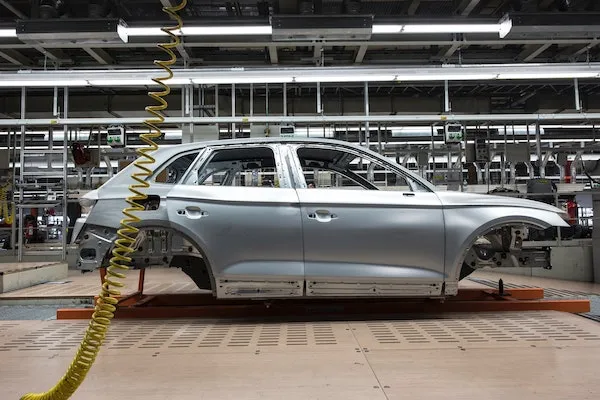 Tôlerie industrie automobile