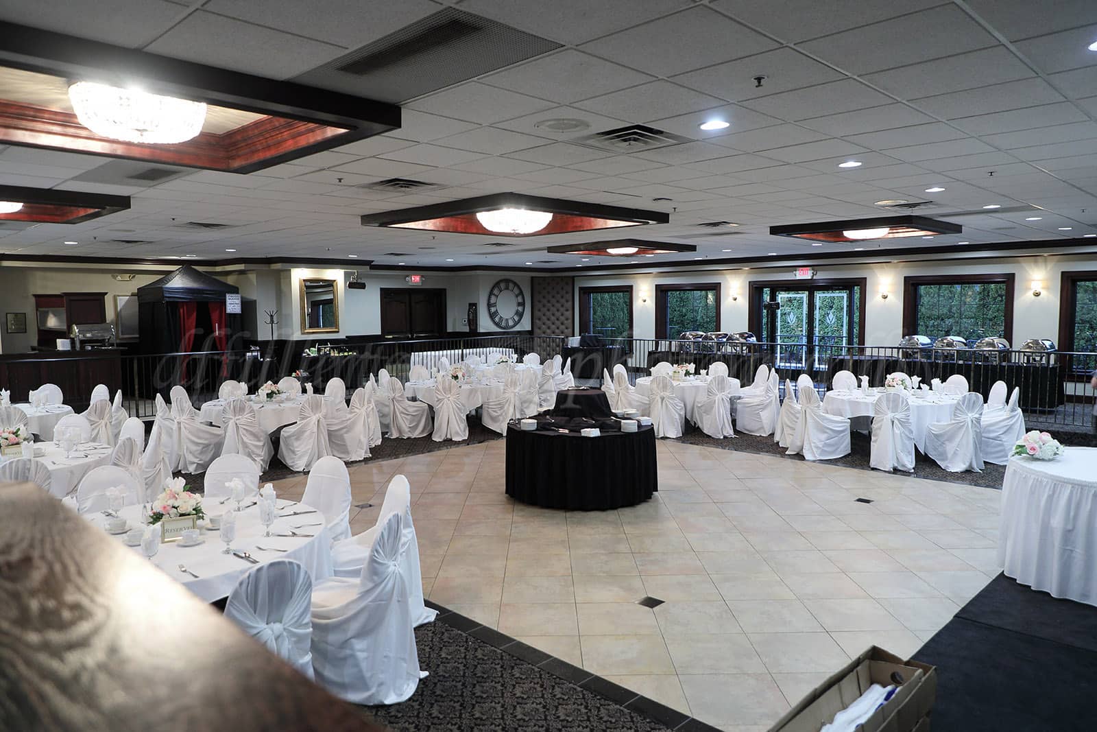 Banquet Center wedding photography at Crystal Gardens, Howell, MI by Fullerton Photography