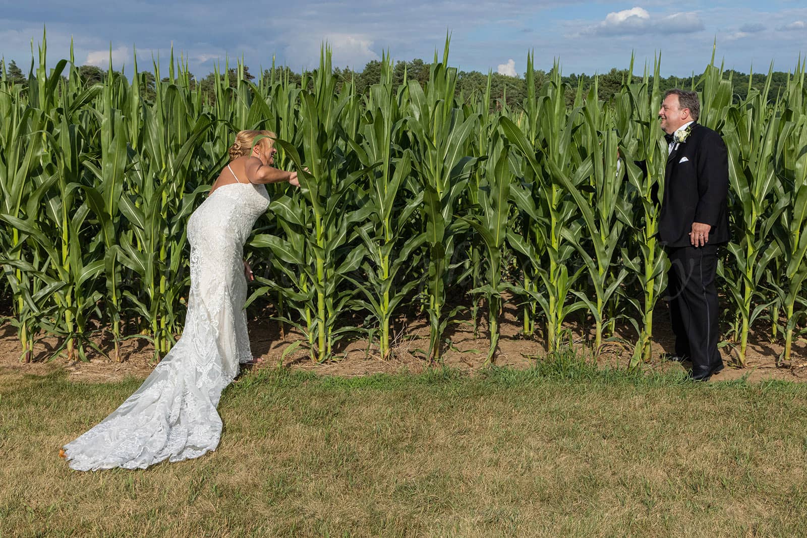 Lazy J Ranch, Milford / Highland wedding photography by Fullerton Photography.