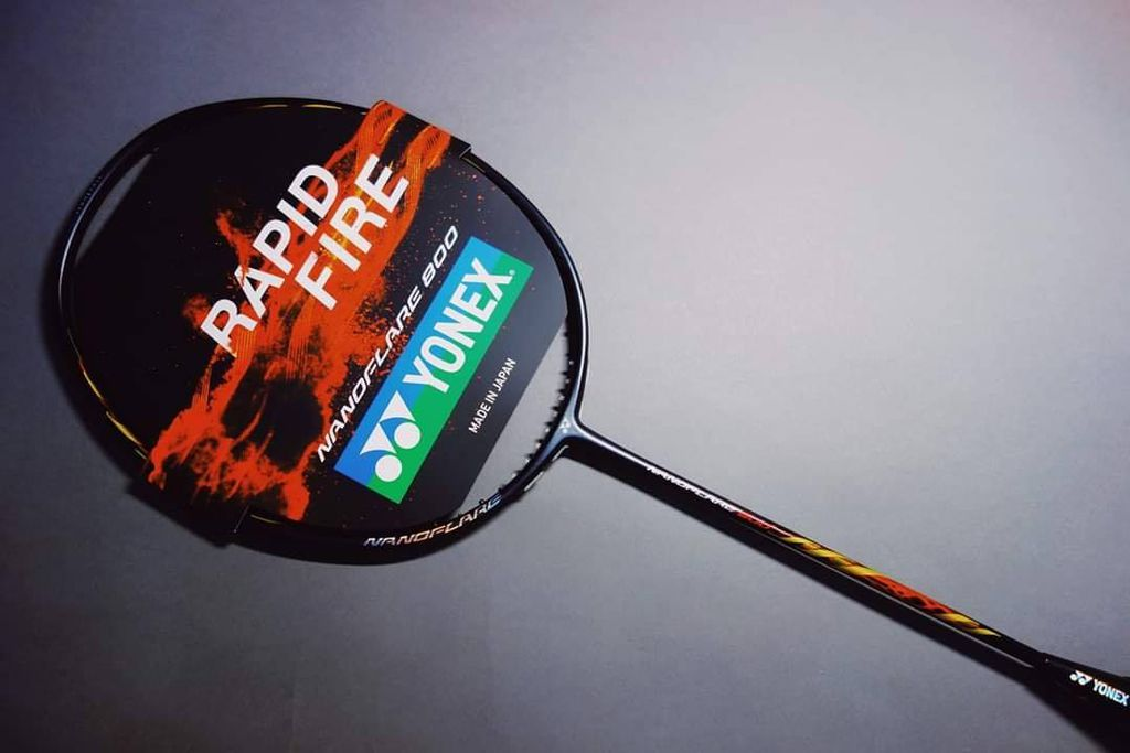 Yonex Nanoflare 800