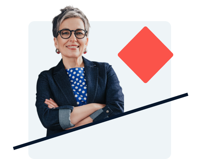 Eine lächelnde Business-Frau. Flexi-Kredit Bild für iwoca Deutschland