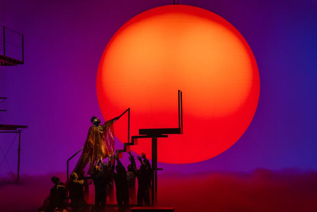 Philip Glass’ ‘Akhnaten’ is back at L.A. Opera, this time with a magnificent John Holiday