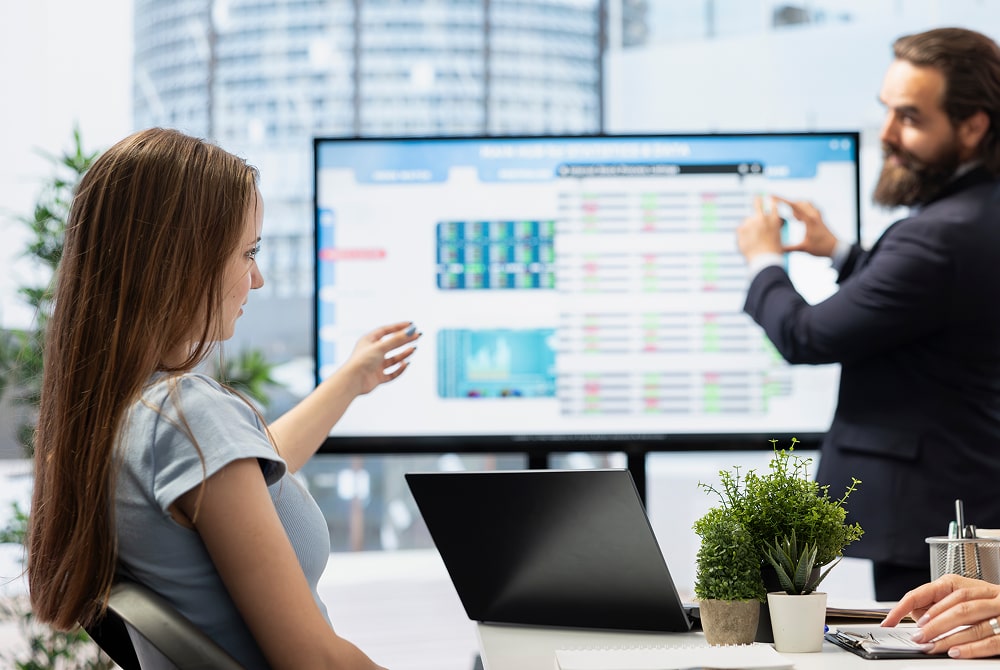 Average Total Assets: A Simple Metric That Unlocks Powerful Financial Insights