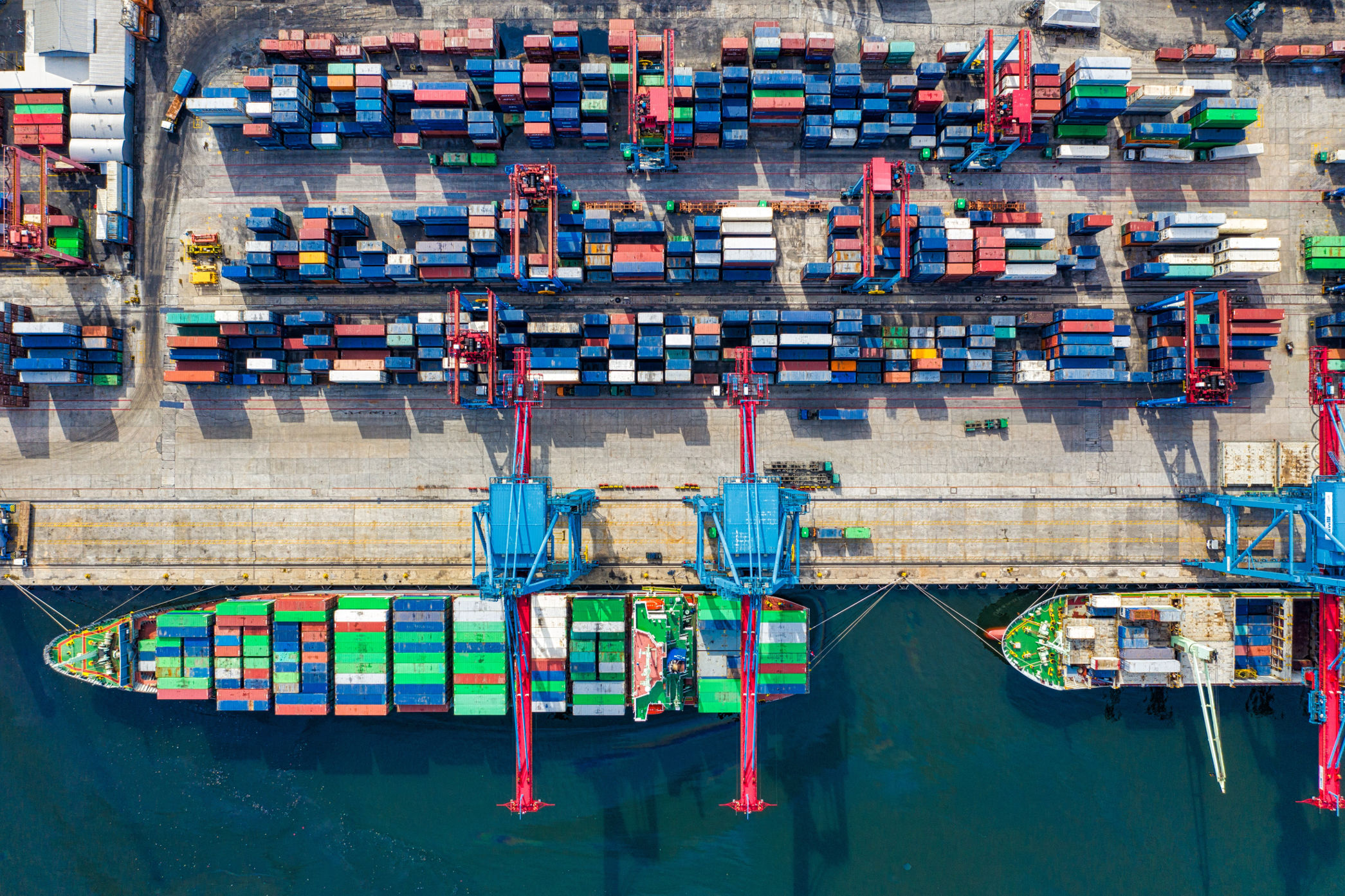 loading dock at port