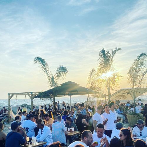 Nous sommes là, plus engagés que jamais !