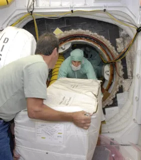 nasa-contest-aims-to-build-a-better-toilet-for-astronauts-on-2024-moon-mission