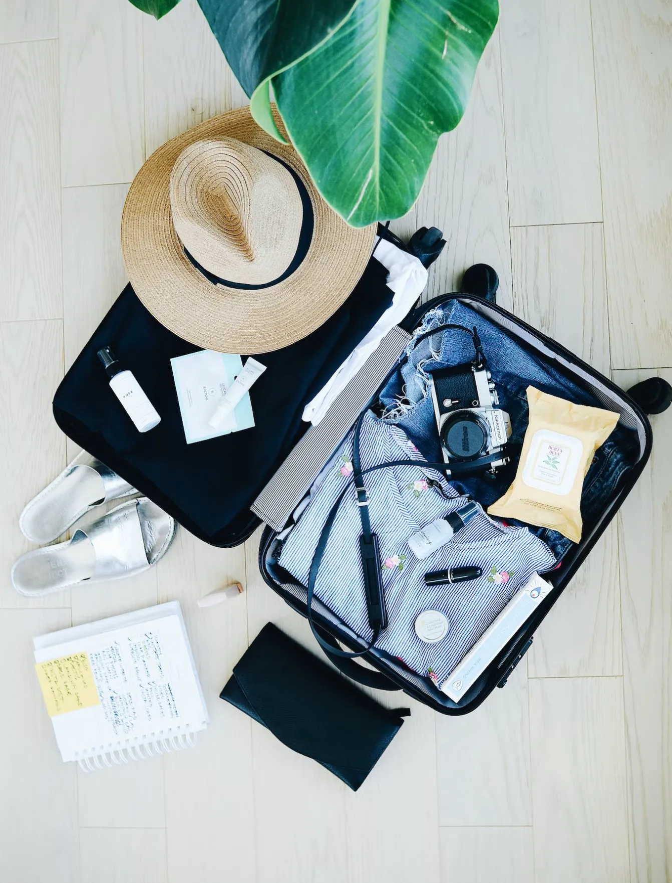 forget-the-supply-chain-crisis-give-the-gift-of-travel-with-these-deals