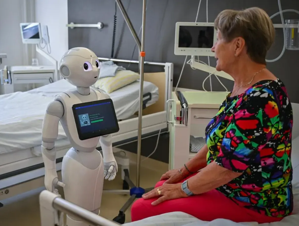 the-accelerating-state-of-ai-health-in-hospitals-and-homes