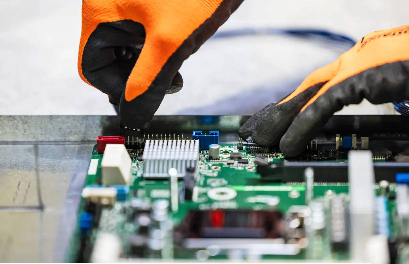 5-wild-things-quantum-computing-could-unlock-now-that-big-tech-believes-a-breakthrough-is-within-reach-r0x9f