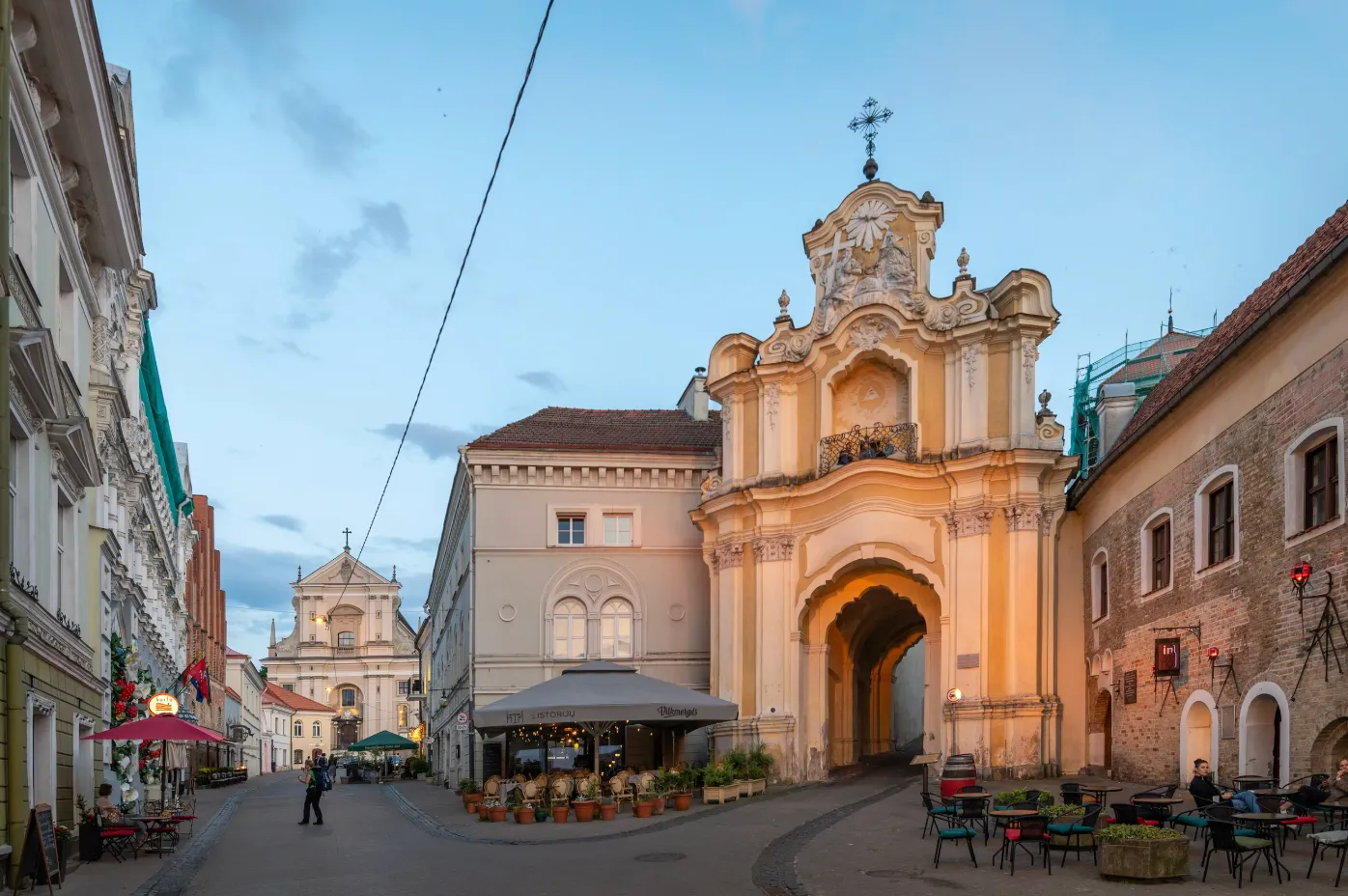 car-free-streets-are-popping-up-in-cities-around-the-world