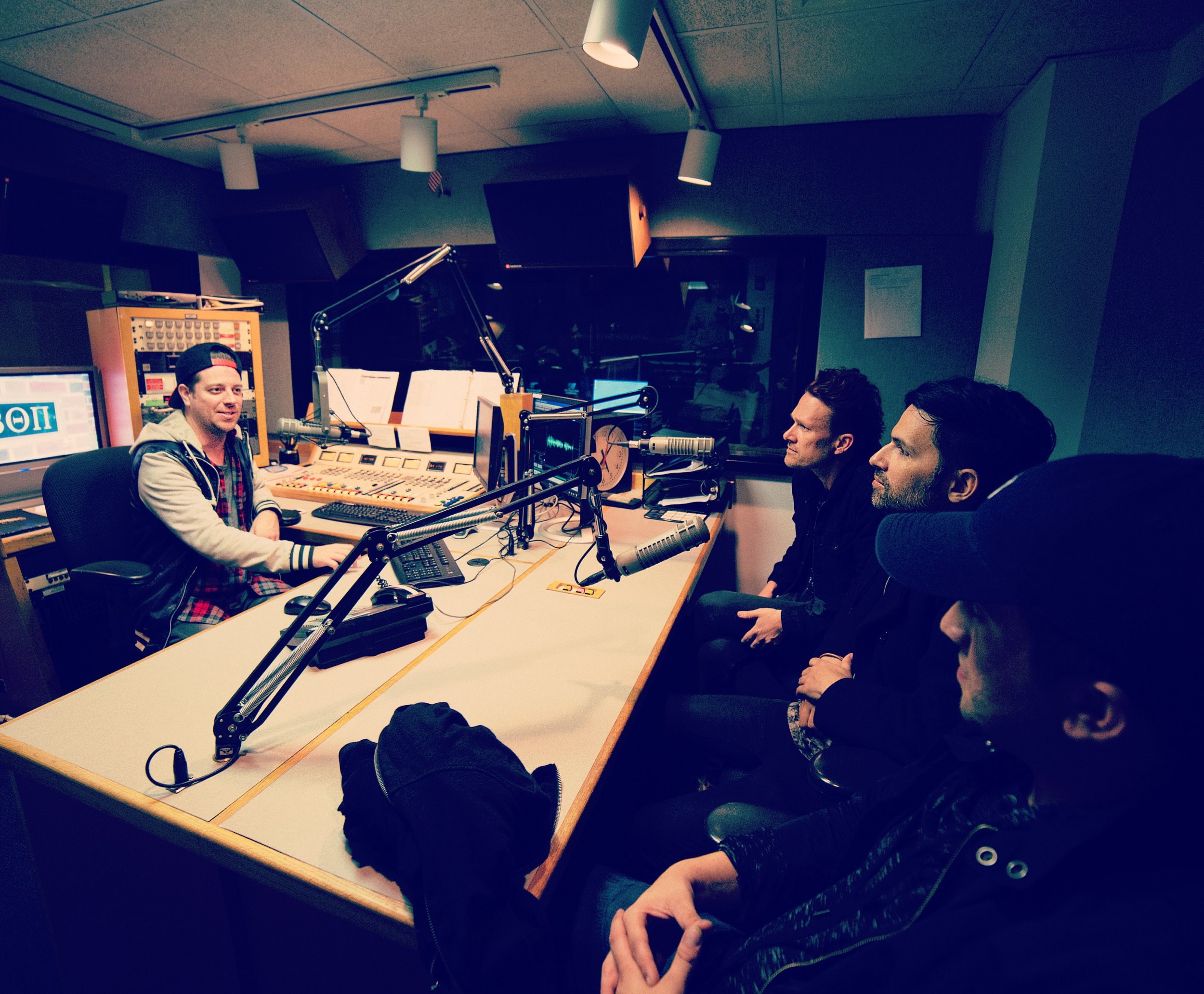 Went to ABC Radio offices which is above Madison Square Garden. Did an interview for The Gunz Show which will air in a couple of weeks. Everybody had a good time at this one.