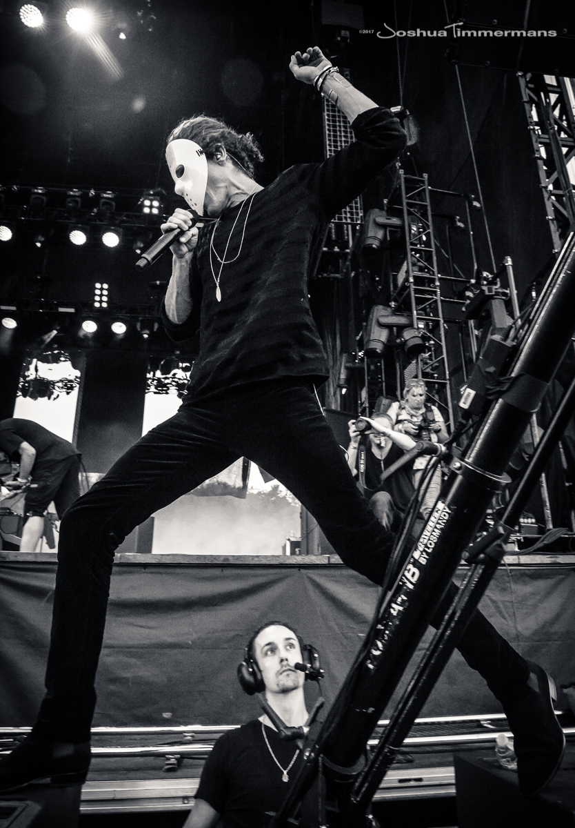 Photo by Joshua Timmermans
