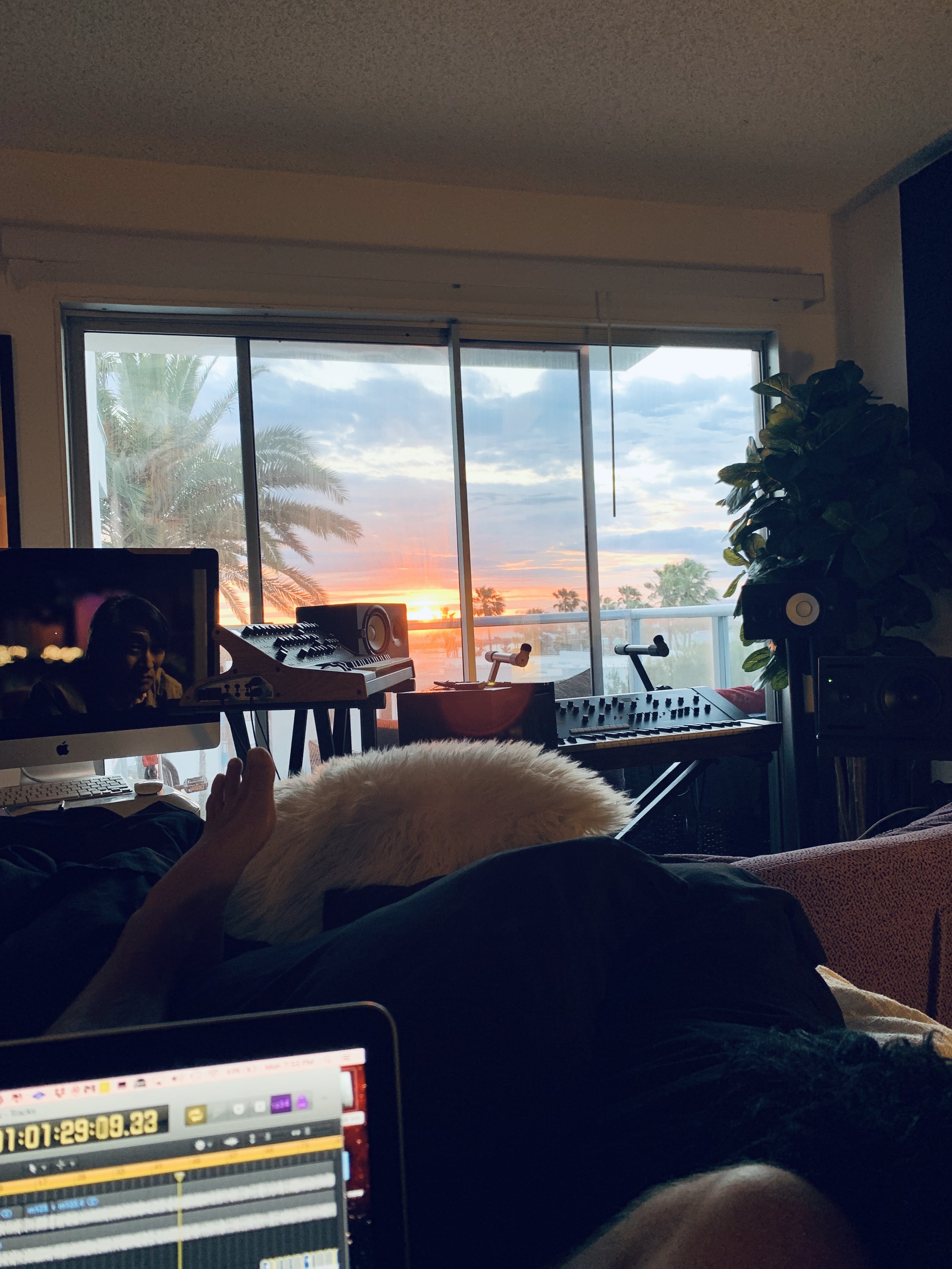 Pretty much all of my arrangements are actually done in my bed! I don’t use any headphone or speakers just the laptop and this works perfect for me, for me every aspect of making music has to be done in the environment you feel the most comfortable,…