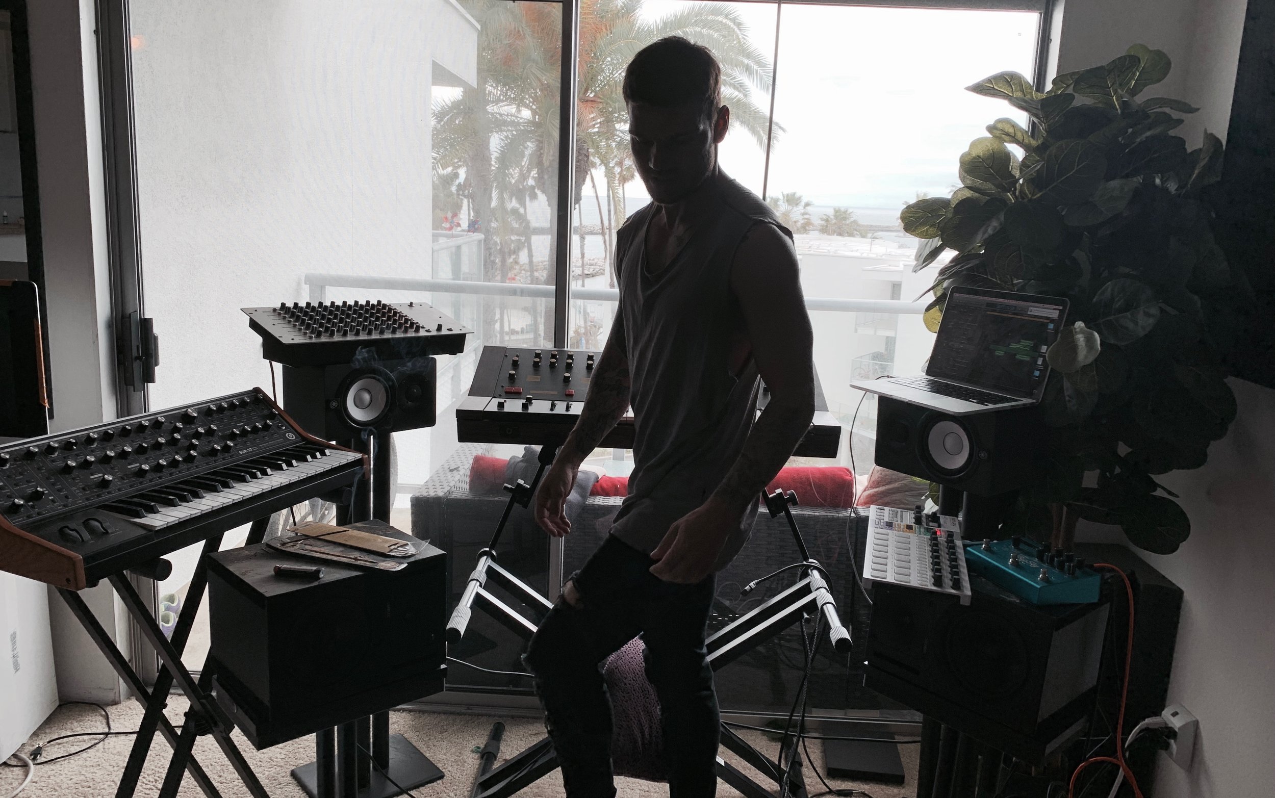 Everyday is studio day for me, it's the thing in life I love more than anything else and pretty much all I ever want to when Im home. I had a studio for the last few years and moved the beach around a year ago and decided to have everything in my ap…