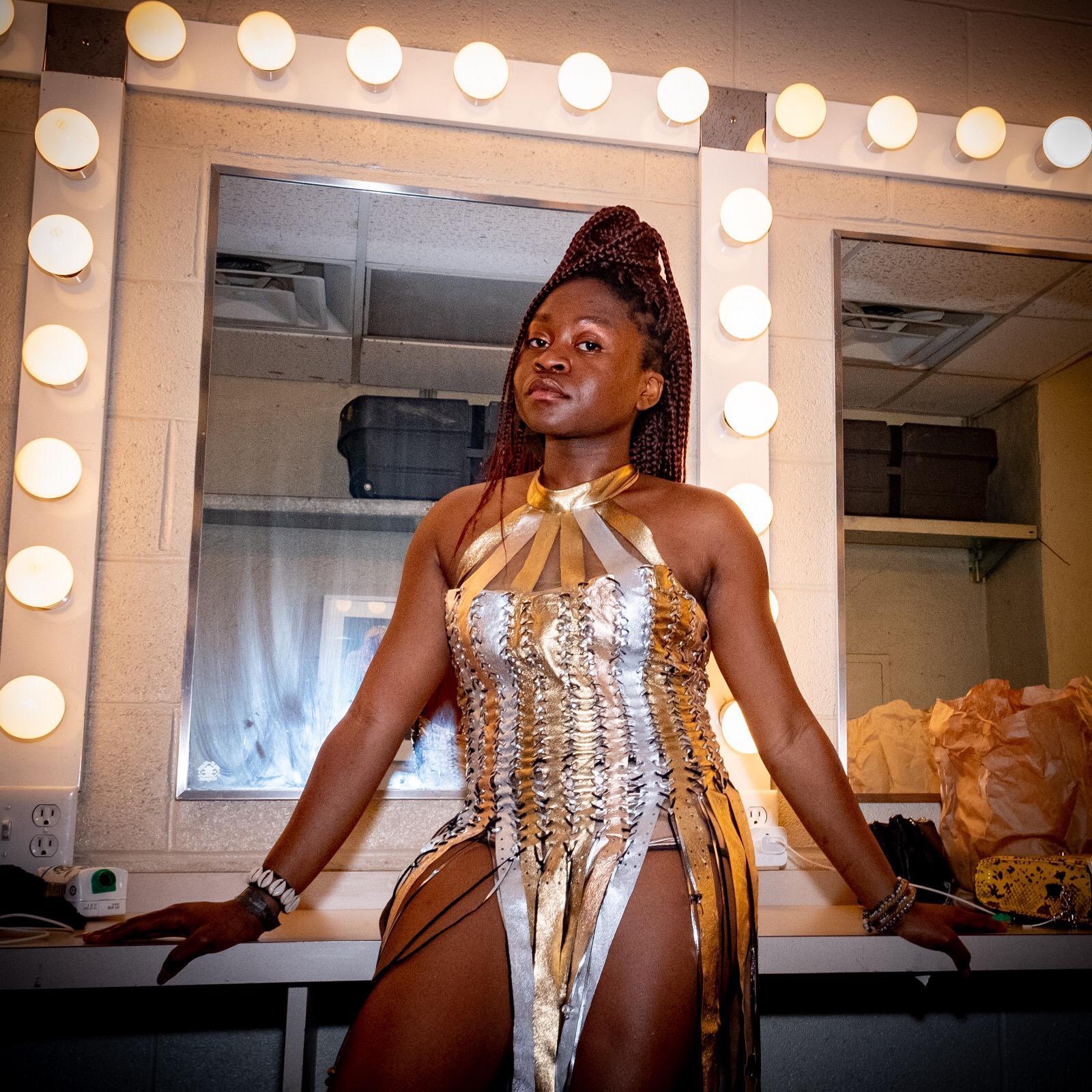 Showtime and ready to shine! Costume by @ernestjamescouture 📸 @theoluwaseye