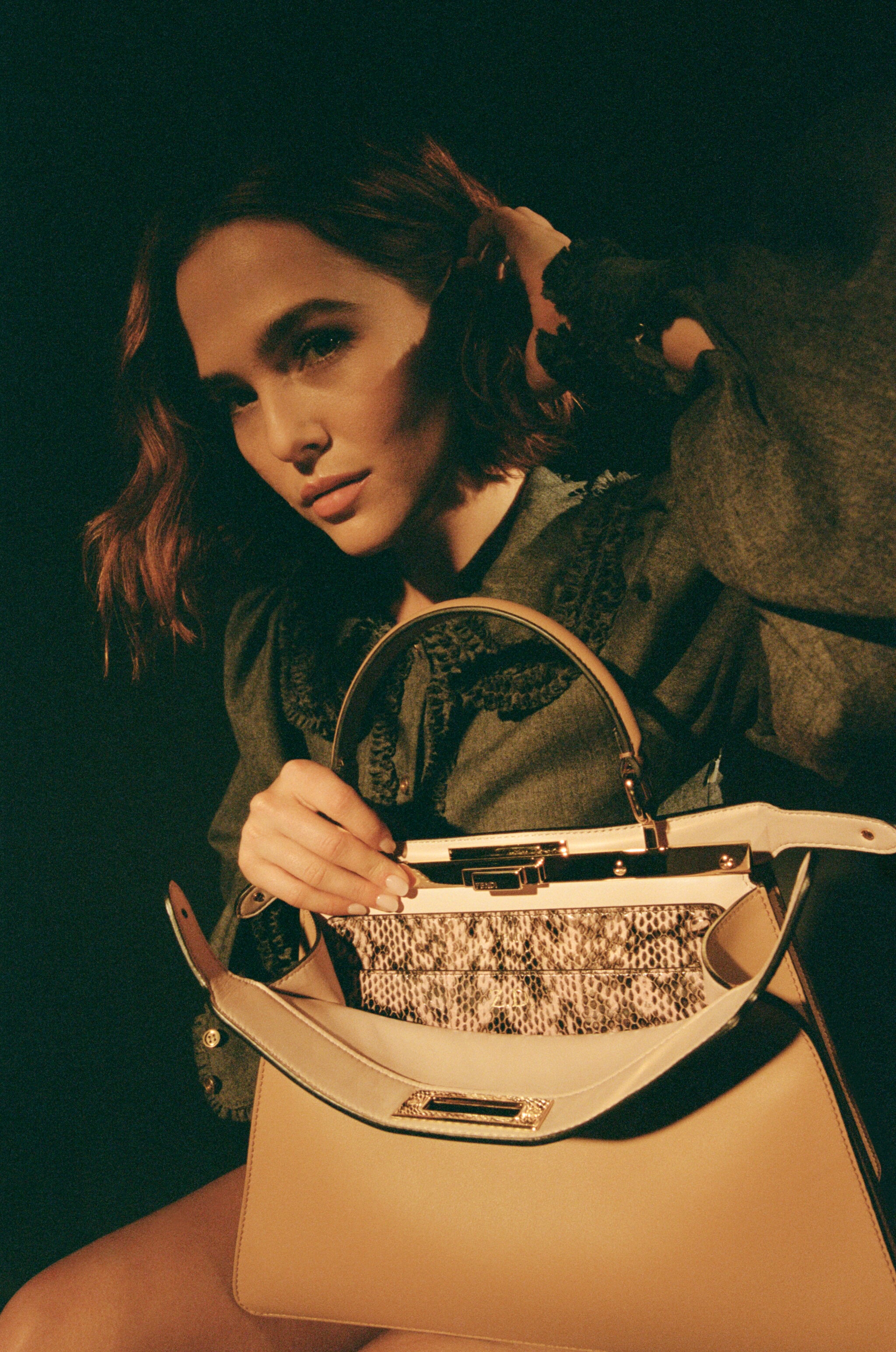 03FENDIPeekabooCampaignZoeyDeutchFLAUNT.jpg