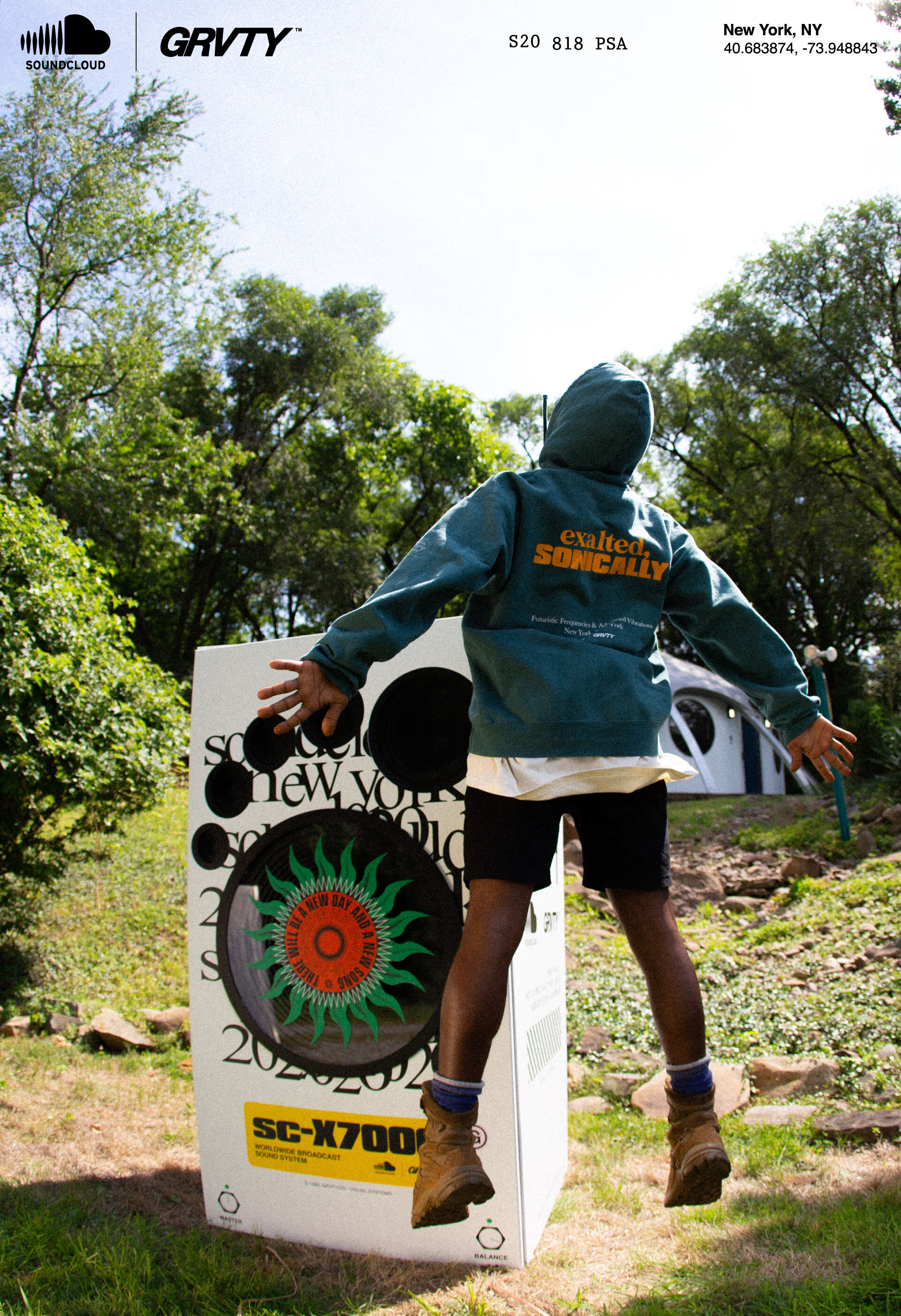 GRVTY-SC-sweatshirt\_backFLAUNT.jpg