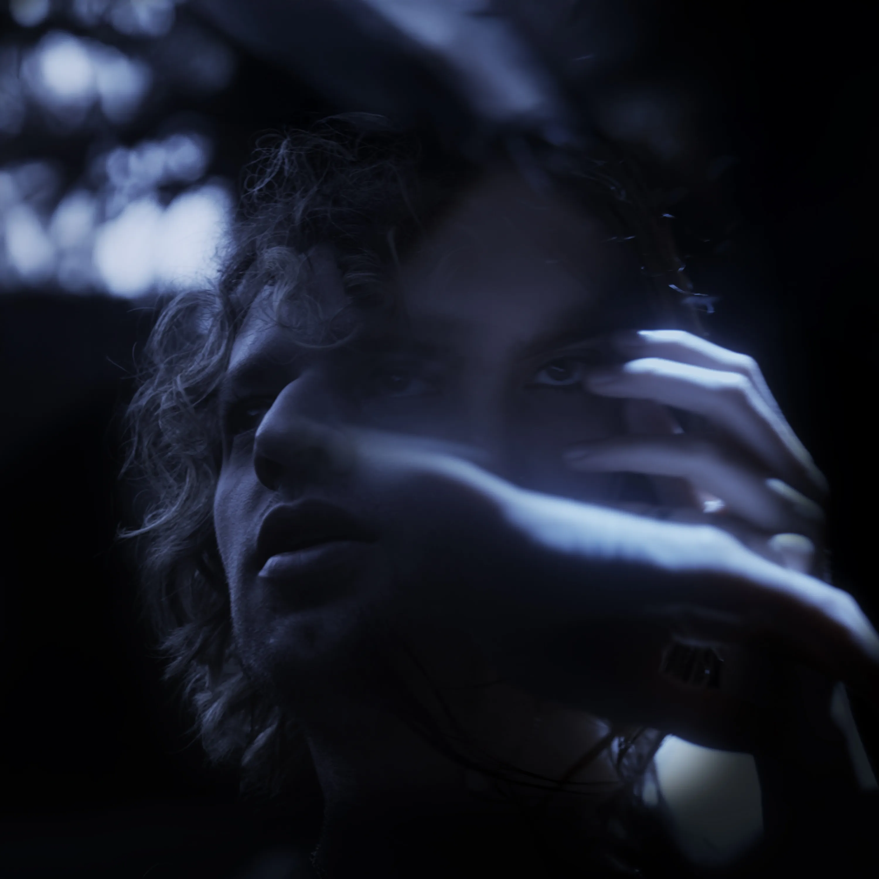 Johan Lenox Breaks Boundaries Again in "Finally" Featuring Alé Araya