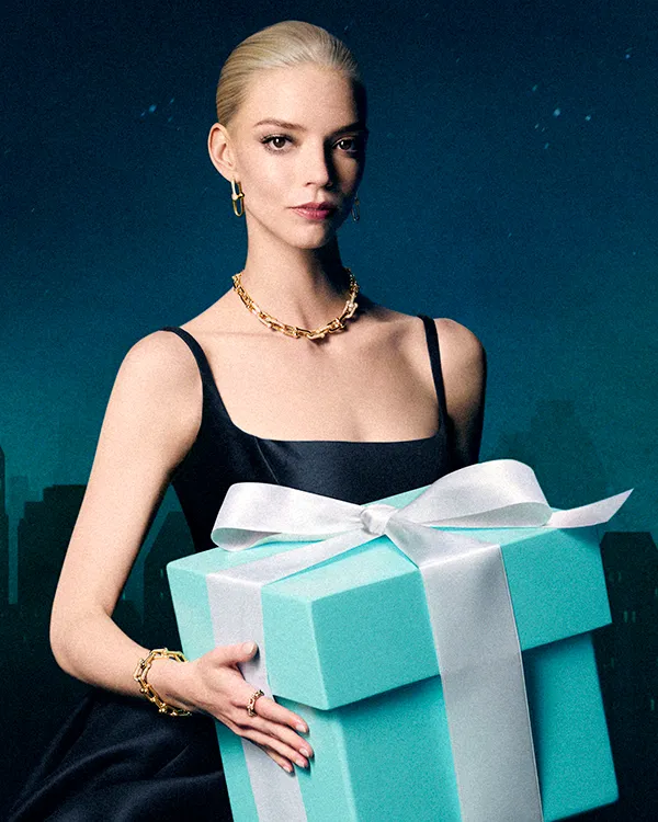 Tiffany & Co. | Love Is A Gift