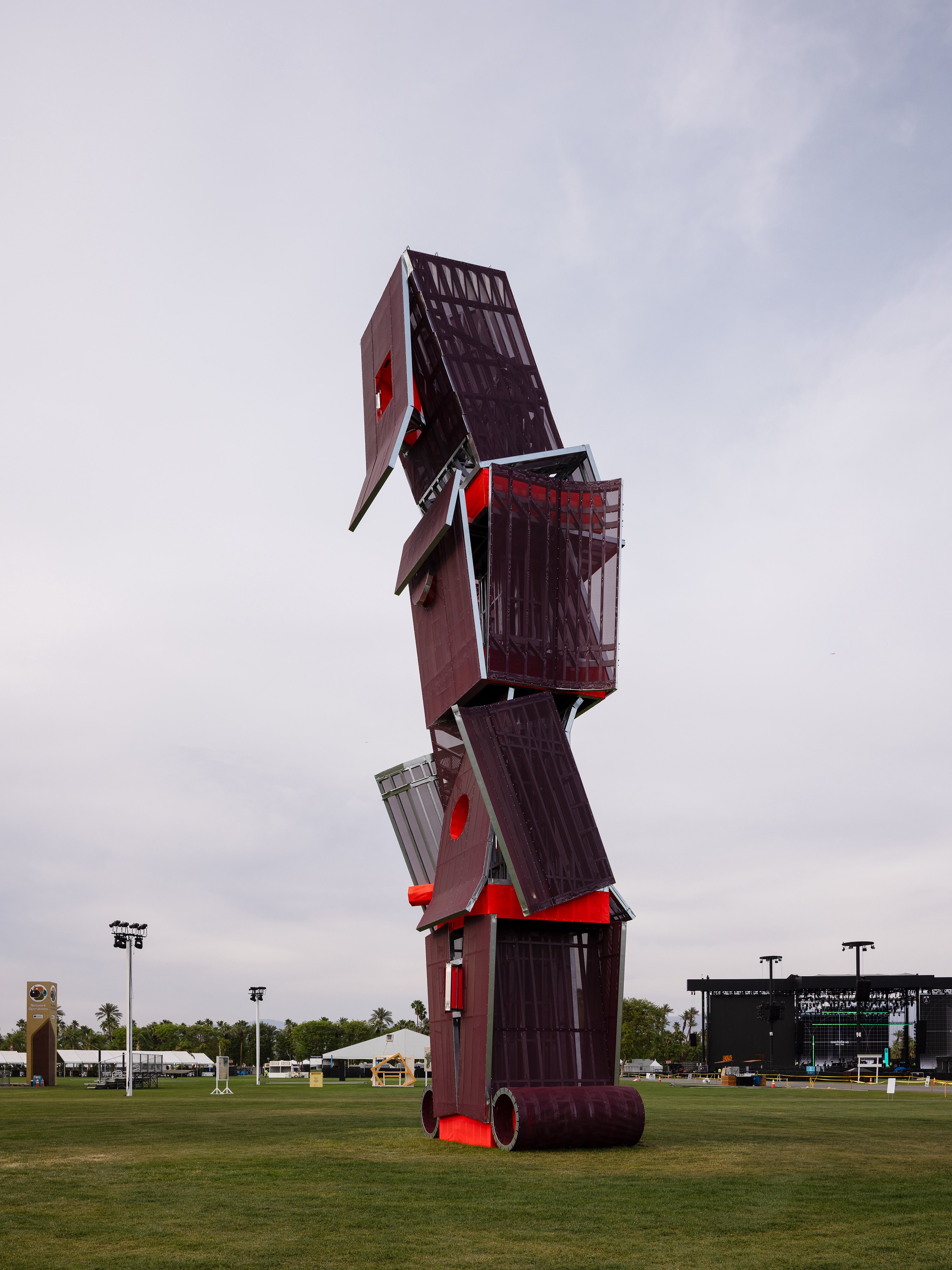 Coachella Valley Music and Arts Festival | The Los Angeles Design Group’s “Visage Brut” 