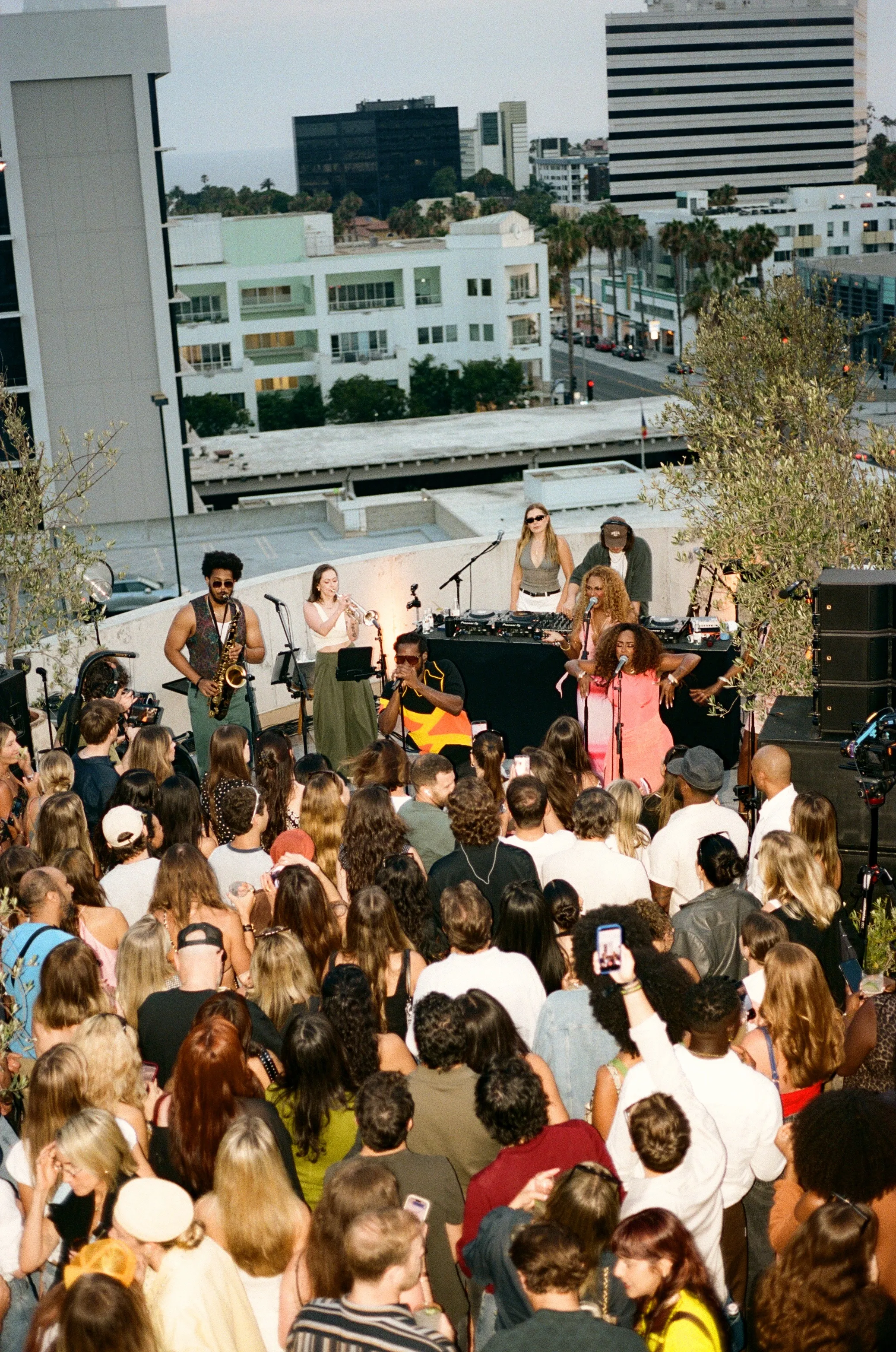 Proper Presents | Presenting Leon Bridges Live at Santa Monica Proper 