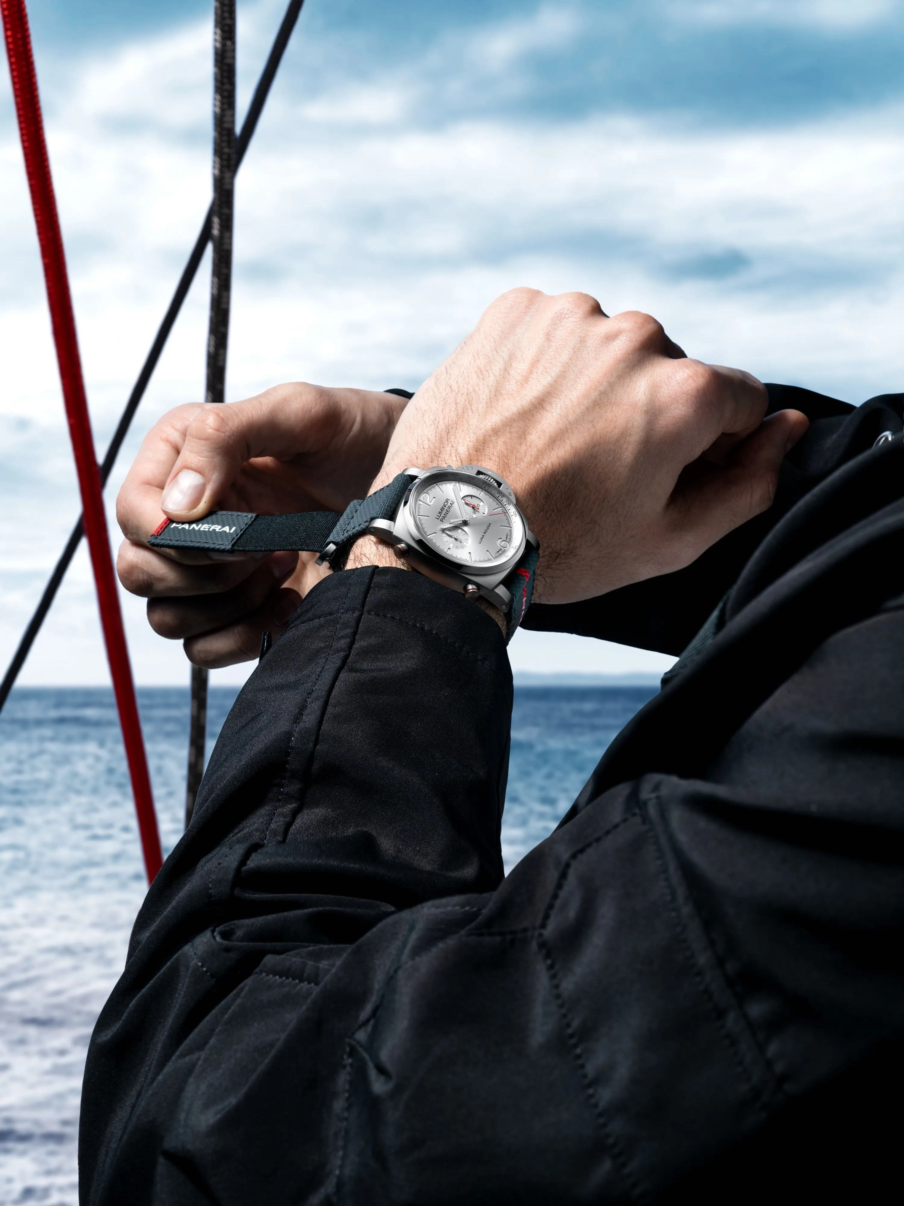 Panerai | Sailing fashion with new Luminor Luna Rossa models  