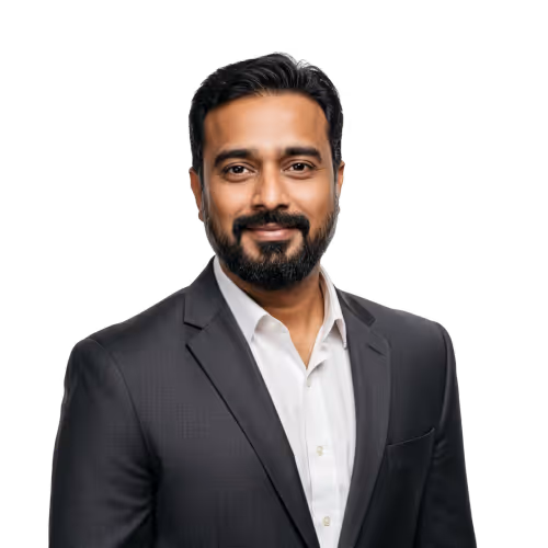 Tax associate handling tax filing, compliance, and regulatory reporting