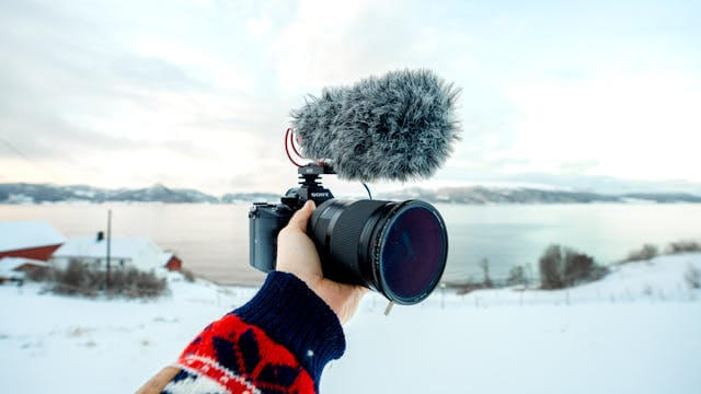 travel vlogging gear