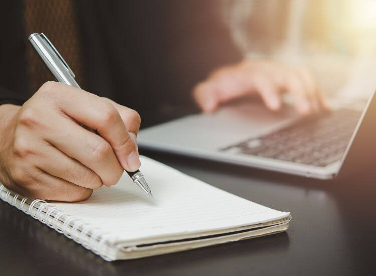 Tips for Writing Persuasive Speeches