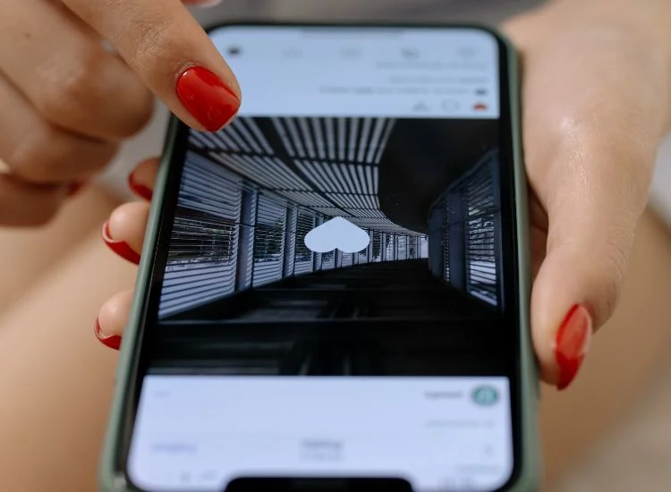 engaging to an Instagram post