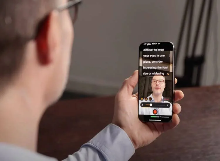 using a teleprompter.com app on smartphone
