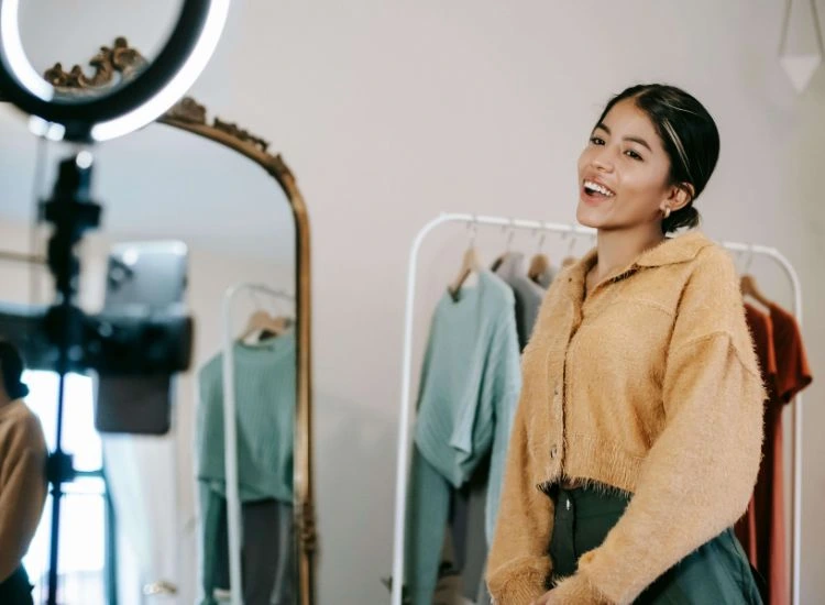 woman confident in camera