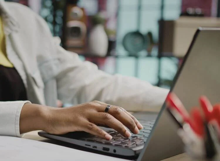 teleprompter scripting on a laptop