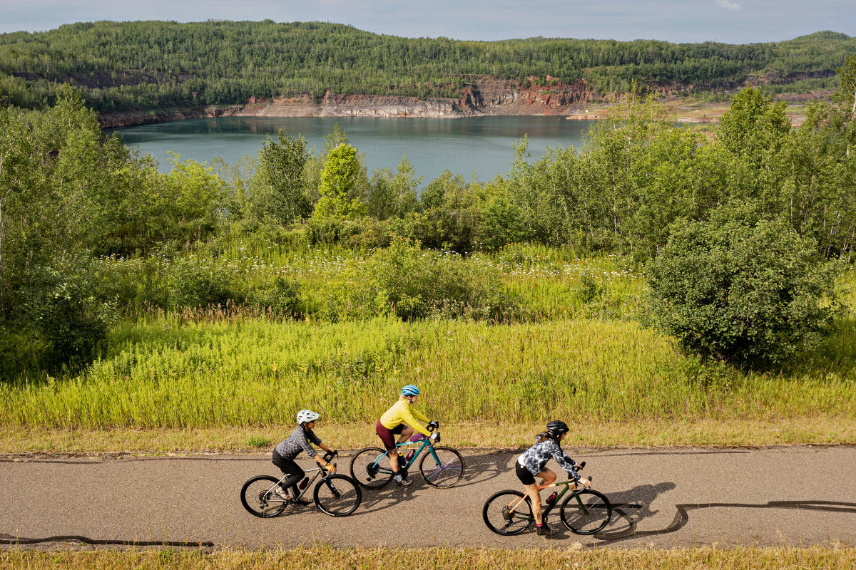 Your Guide to the Best Hikes and Trails Near Ludlow’s