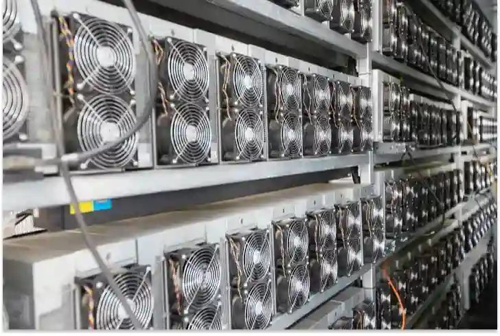 Bitcoin Mining Pool Poolin Faces Chaos As Liquidity Crisis Continues