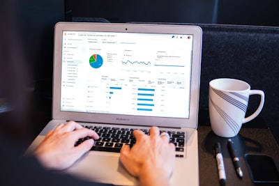 Market trends on computer.