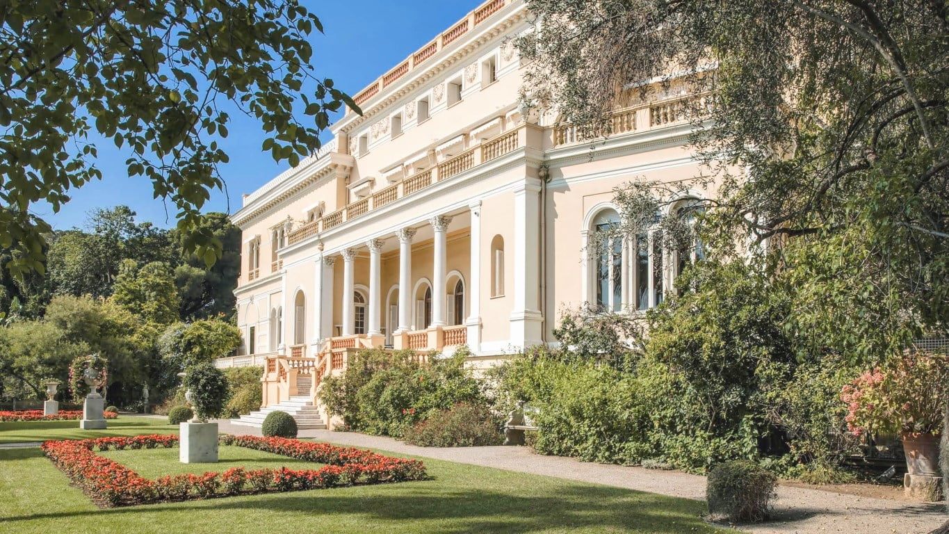 Villa Les Cedres, Saint-Jean-Cap-Ferrat, France front side view of gardens.
