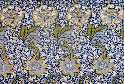 Bold wallpaper option.