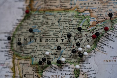 Map of united states with pins.