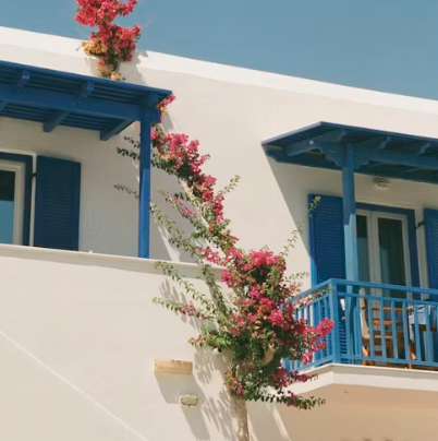 Oceanic Blues and Sandy Neutrals in home exterior.