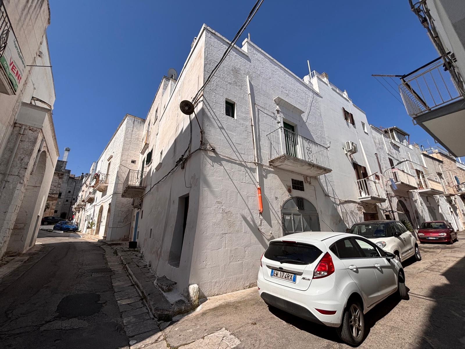 PCI 02 Fascino Storico a Ostuni 