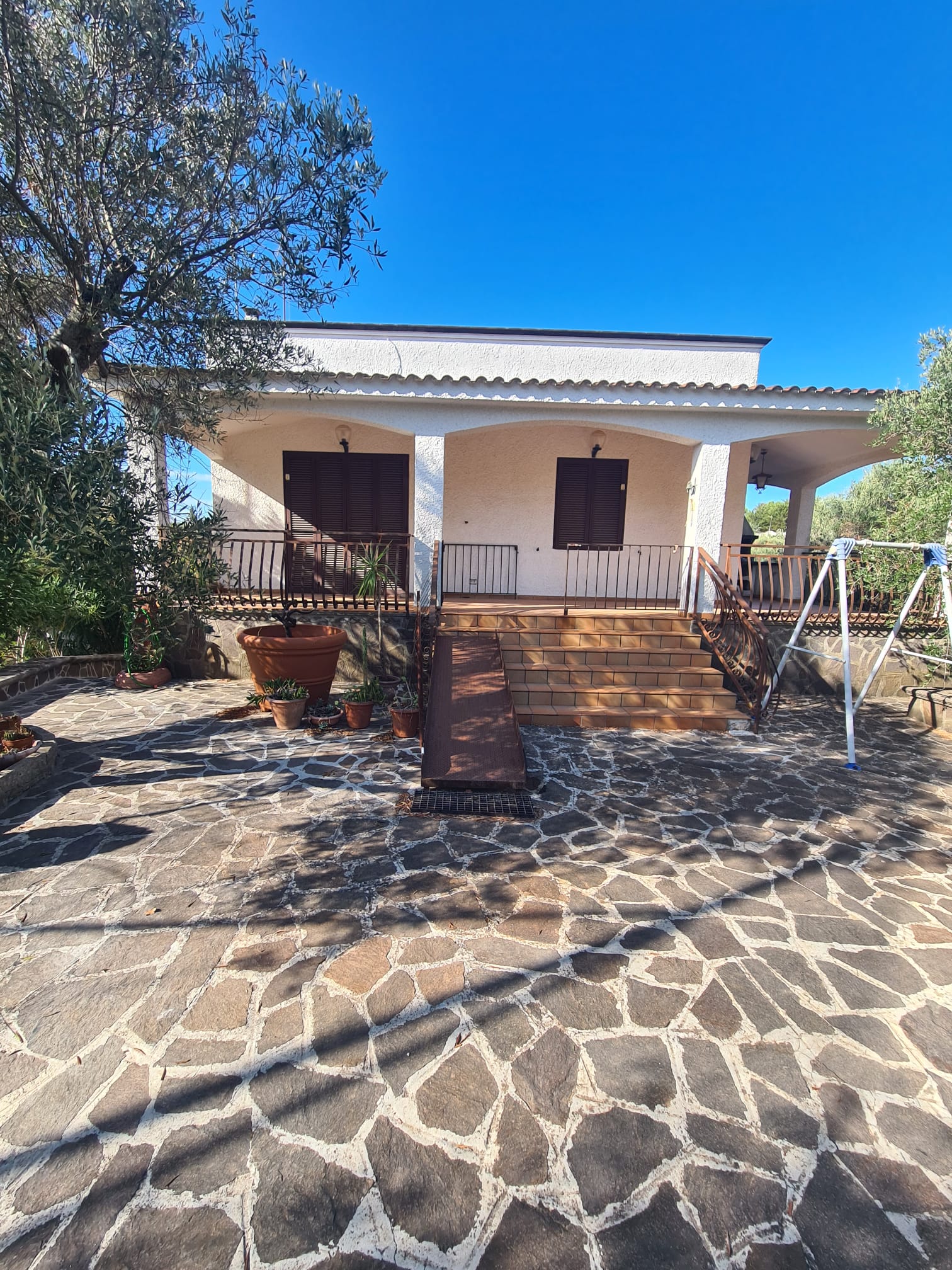 CV 11 Villa Lamia dei Peroni