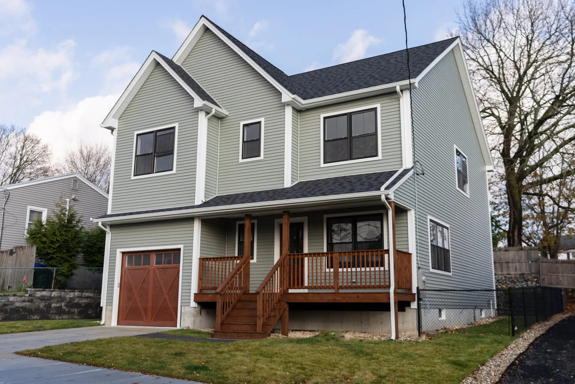 299 Jastram St, Providence, RI 02908