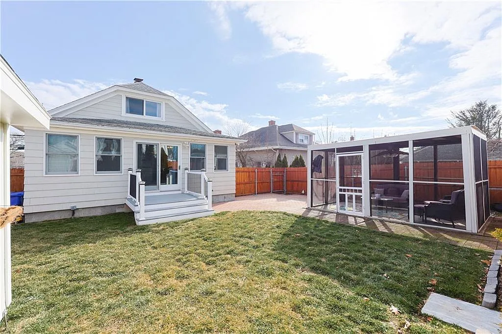 1187 South Broadway, East Providence, RI 02914