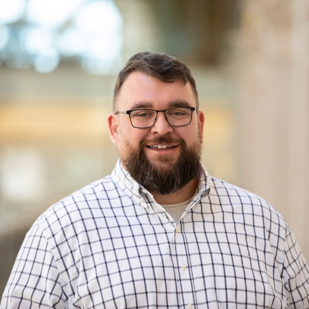 Sam Israelit headshot